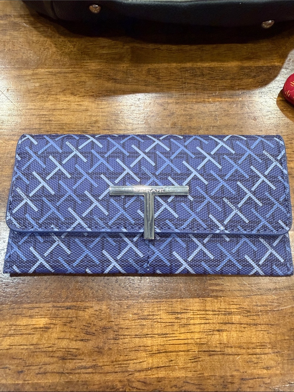 Tahari Purple Patterned Continental Card Holder with Silver-T Accent